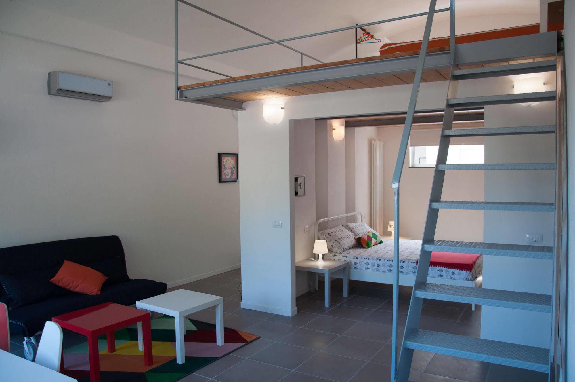 Levante Residence La Spezia Bagian luar foto